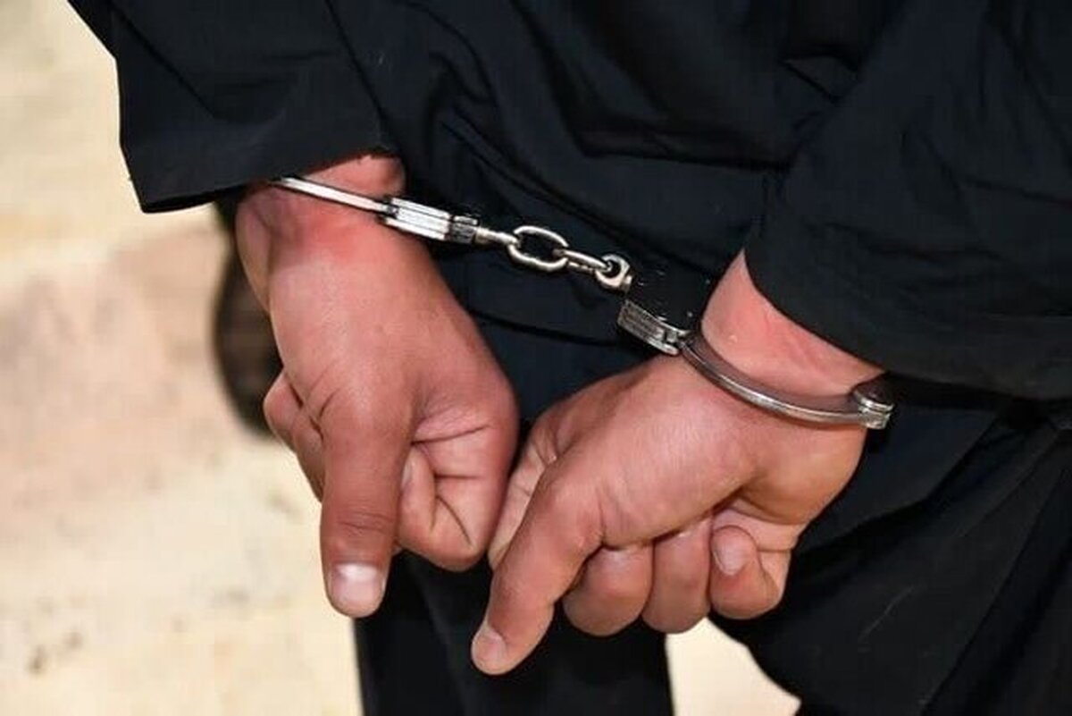 دستگیری ۴ نفر از عاملان ضرب و شتم در بندرعباس دستگیری ۴ نفر از عاملان ضرب و شتم در بندرعباس