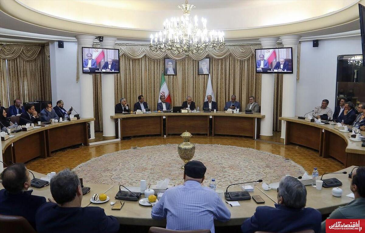ضرورت میدان دادن به جوانان در انتصابات برای تربیت مدیران آینده ضرورت میدان دادن به جوانان در انتصابات برای تربیت مدیران آینده