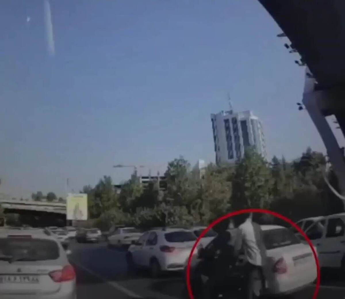 ماجرای سرقت در اتوبان شهید همت ماجرای سرقت در اتوبان شهید همت