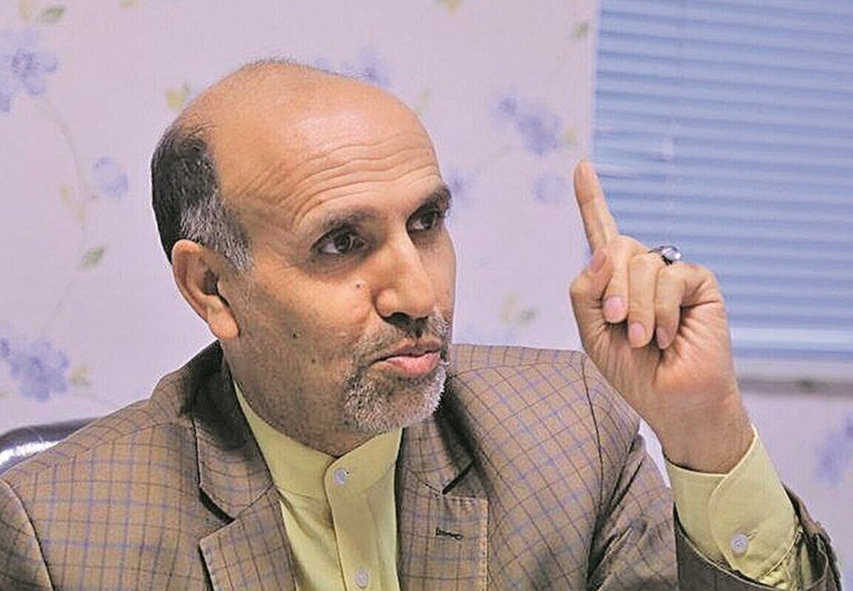 یکی از گلوگاههای فساد بنگاهداری بانکهاست / عدهای بانک میزنند که بانک بزنند! یکی از گلوگاههای فساد بنگاهداری بانکهاست / عدهای بانک میزنند که بانک بزنند!