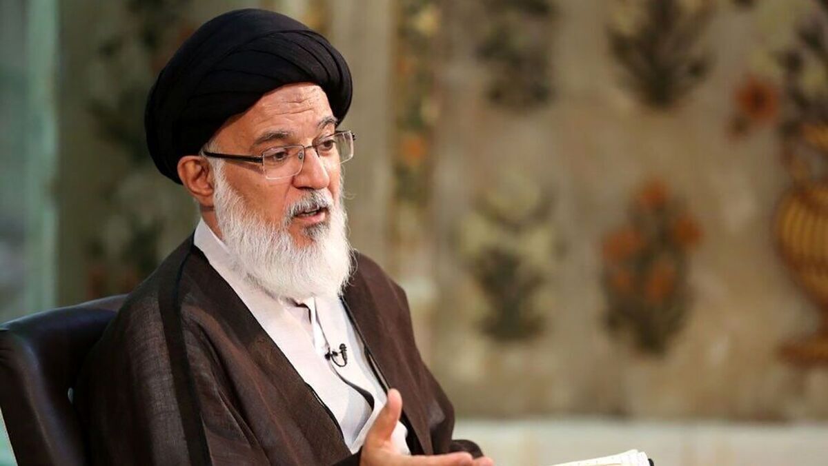 انتقاد تند عباس عبدی از محمدمهدی میرباقری/ فرض کنید تفکری که میرباقری نماد آن است در انتخابات پیروز شده بود؛ الان چه وضعی داشتیم؟ انتقاد تند عباس عبدی از محمدمهدی میرباقری/ فرض کنید تفکری که میرباقری نماد آن است در انتخابات پیروز شده بود؛ الان چه وضعی داشتیم؟