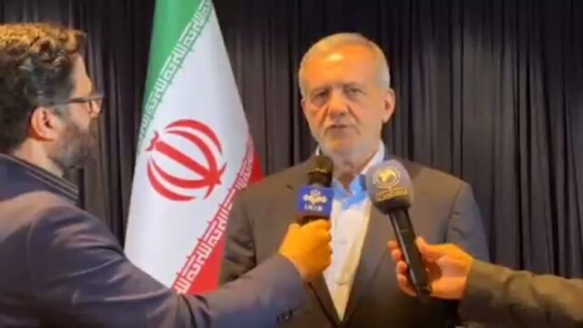 پزشکیان: قرار شد گفتوگو درباره برجام با اروپا را پیگیری کنیم پزشکیان: قرار شد گفتوگو درباره برجام با اروپا را پیگیری کنیم