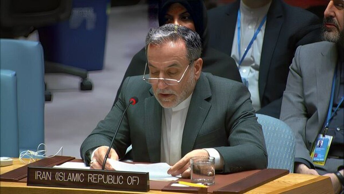 عراقچی: صهیونیستها با بمبهای آمریکایی دست به کشتار میزنند عراقچی: صهیونیستها با بمبهای آمریکایی دست به کشتار میزنند
