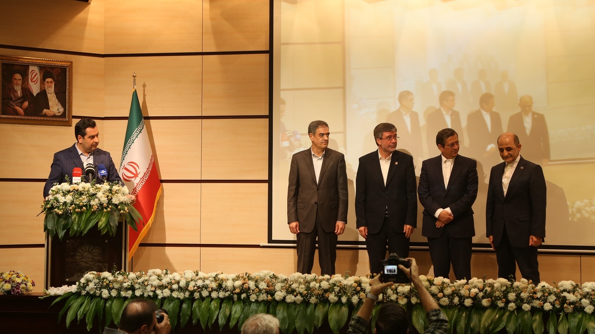 چرا بیمه ایران باید زیان انباشته داشته باشد؟/ شرایط اقتصادی و تحریم، بیمهها را متاثر کرده است چرا بیمه ایران باید زیان انباشته داشته باشد؟/ شرایط اقتصادی و تحریم، بیمهها را متاثر کرده است