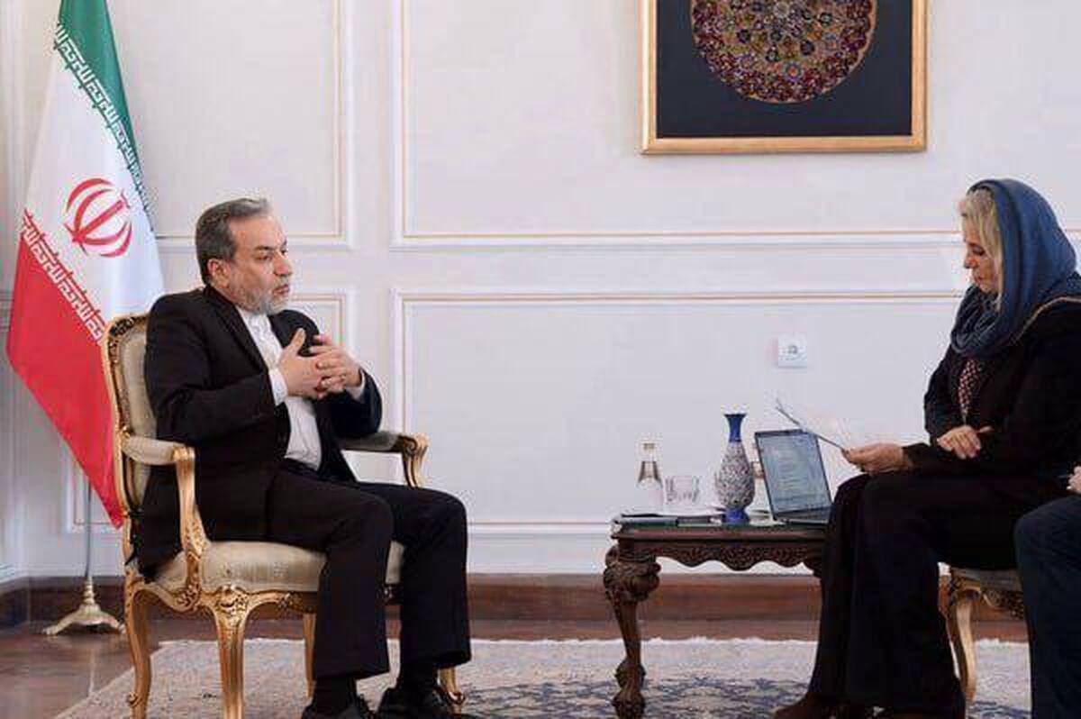 عراقچی: خانواده «شارمهد» میتوانند درخواست انتقال جسد وی را بدهند عراقچی: خانواده «شارمهد» میتوانند درخواست انتقال جسد وی را بدهند