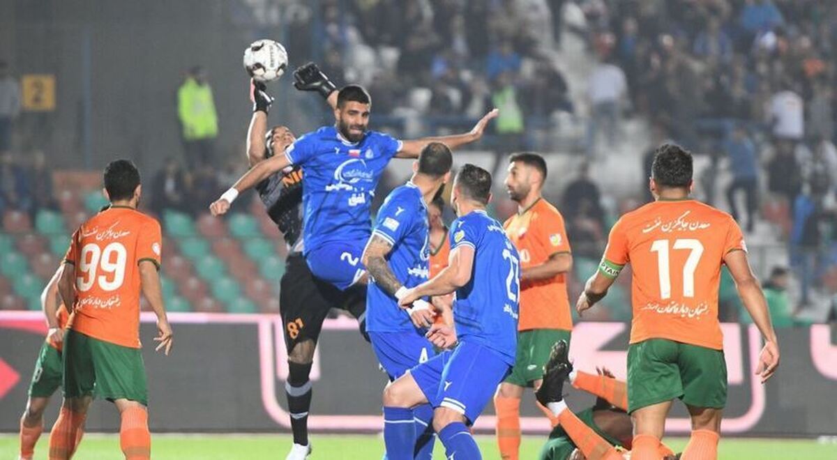 علت لغو بازی مس کرمان و استقلال فاش شد علت لغو بازی مس کرمان و استقلال فاش شد