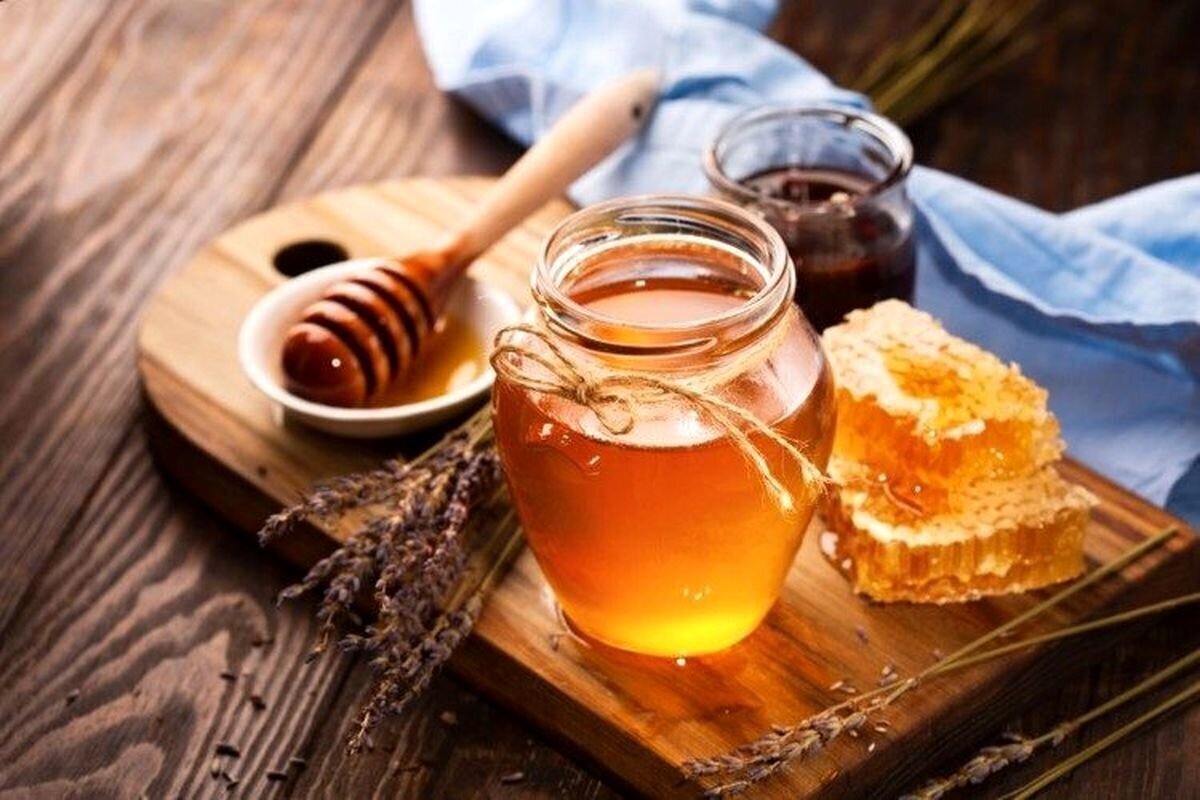 ۱۴ راهکار طبیعی و ارزان قیمت برای مقابله با سرماخوردگی و تقویت سیستم ایمنی در خانه ۱۴ راهکار طبیعی و ارزان قیمت برای مقابله با سرماخوردگی و تقویت سیستم ایمنی در خانه