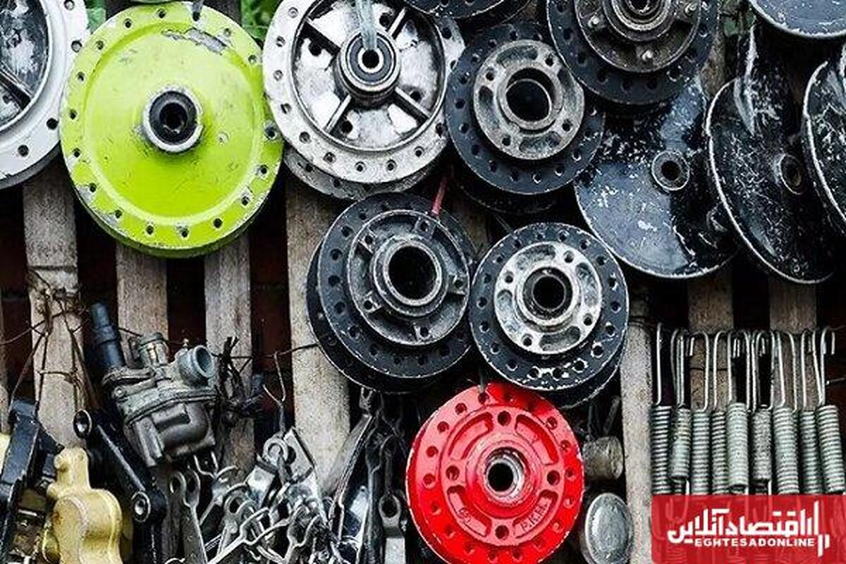 شبکه توزیع لوازم یدکی تقلبی خودرو در تبریز متلاشی شد شبکه توزیع لوازم یدکی تقلبی خودرو در تبریز متلاشی شد