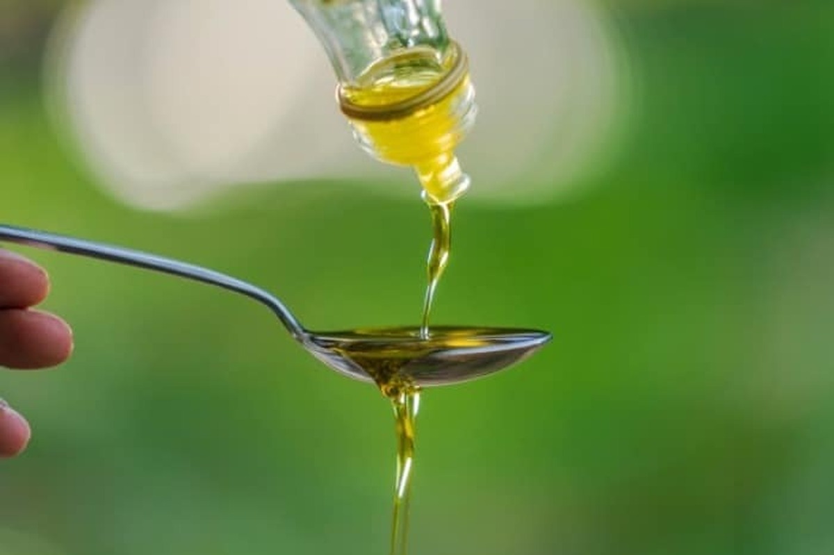 روغن مایع بدتراست یا روغن جامد؟ روغن مایع بدتراست یا روغن جامد؟