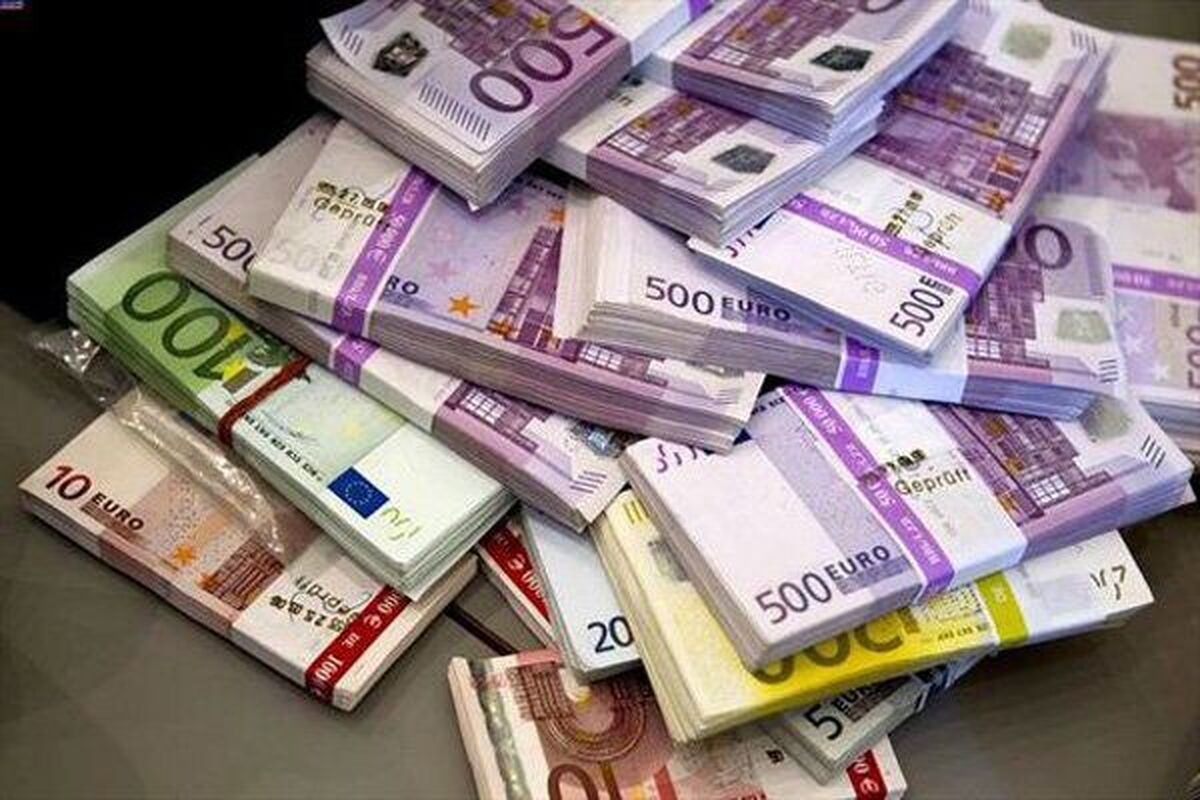 قیمت یورو ۳۰ آبان ۱۴۰۳+ جدول قیمت یورو ۳۰ آبان ۱۴۰۳+ جدول