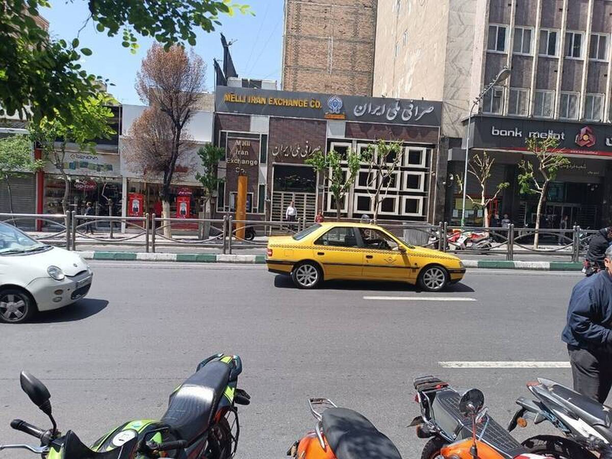 روایت رسانه آمریکایی از خیابان های تهران پس از حمله اسراییل روایت-رسانه-آمریکایی-از-خیابان-های-تهران-پس-از-حمله-اسراییل