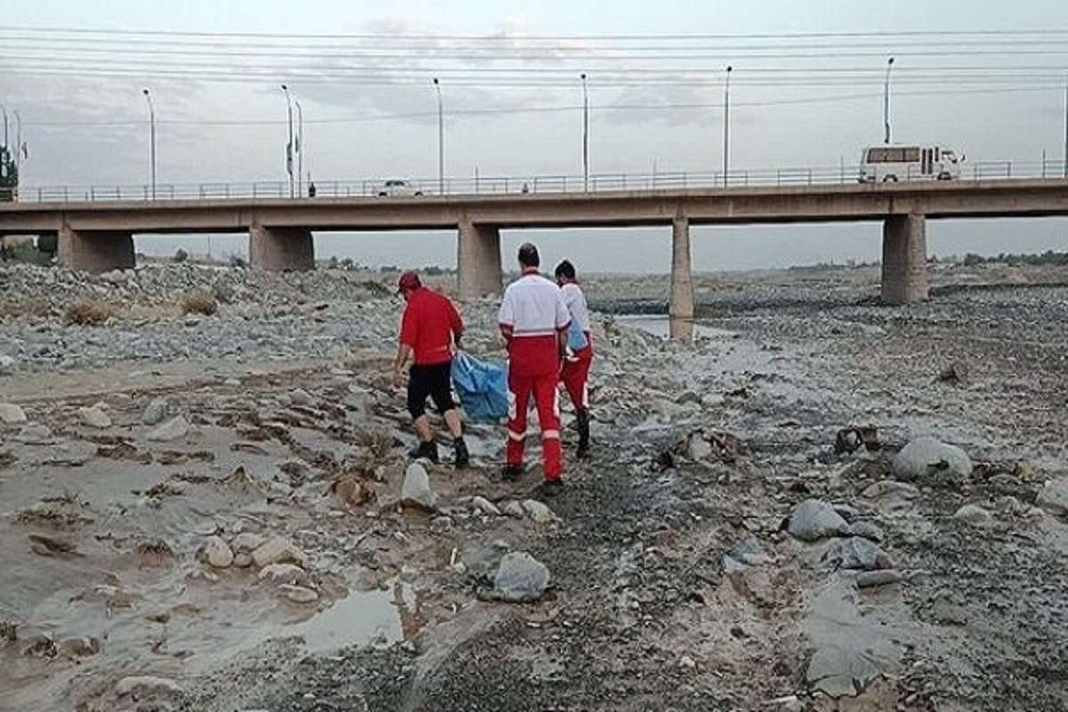 امدادگران هلال احمر به ۱۹۷۳ نفر از هموطنان آسیبدیده خدمات رسانی کردند امدادگران هلال احمر به ۱۹۷۳ نفر از هموطنان آسیبدیده خدمات رسانی کردند