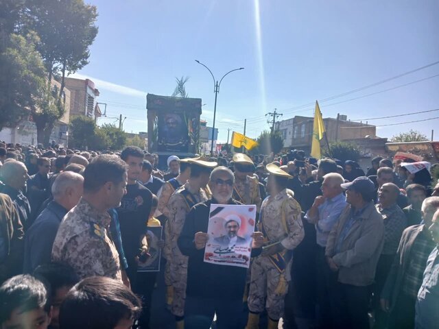 پیکر امام جمعه شهید کازرون در زادگاهش آرام گرفت + فیلم
