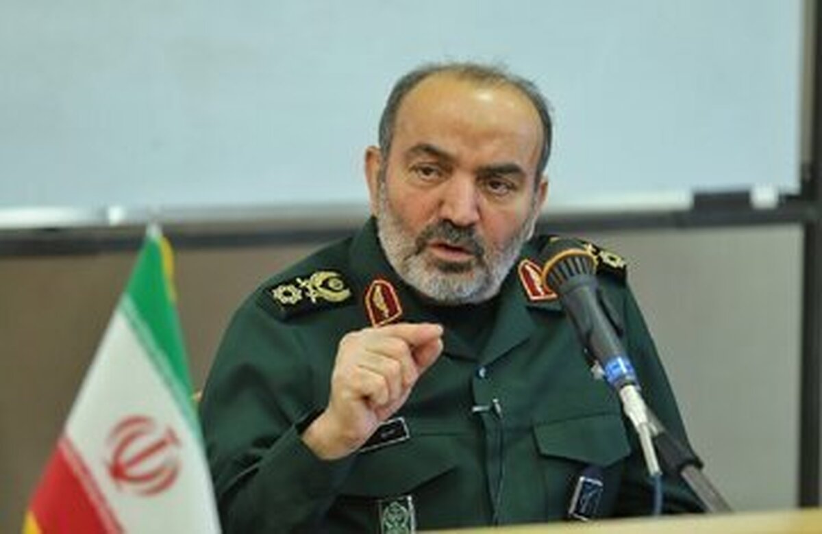 سردار دقیقی: دشمن در سوریه دستدرازی کرد اما دستش قطع میشود سردار دقیقی: دشمن در سوریه دستدرازی کرد اما دستش قطع میشود