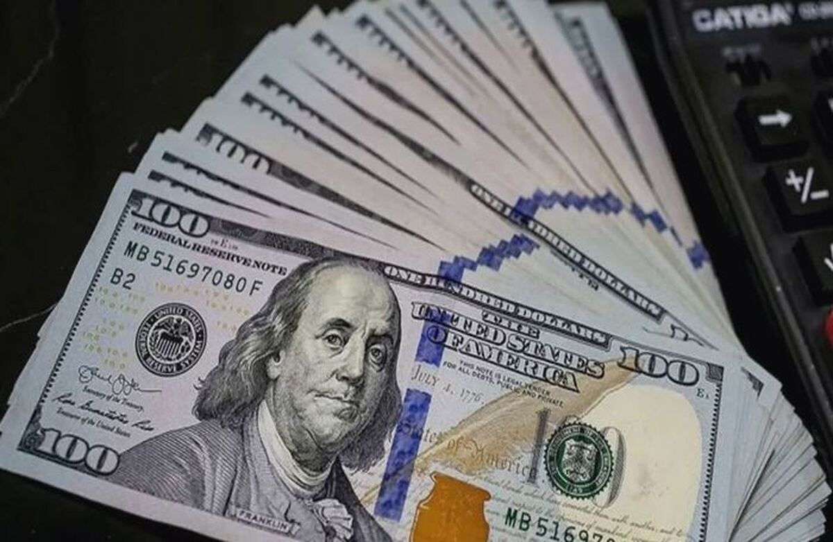 ثبات قیمت دلار در کف کریدور هفتم و رشد محدود در بازار ارز ثبات قیمت دلار در کف کریدور هفتم و رشد محدود در بازار ارز