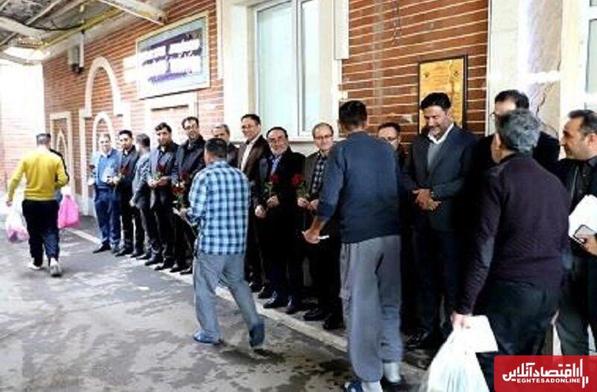 آزادی ۶۰ زندانی جرایم غیرعمد در آذربایجان شرقی همزمان با ایام فاطمیه آزادی ۶۰ زندانی جرایم غیرعمد در آذربایجان شرقی همزمان با ایام فاطمیه