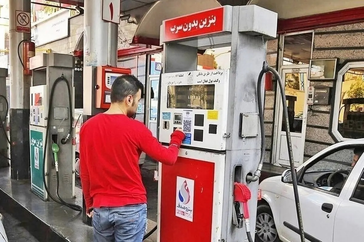 قیمت بنزین باید تعدیل شود قیمت بنزین باید تعدیل شود