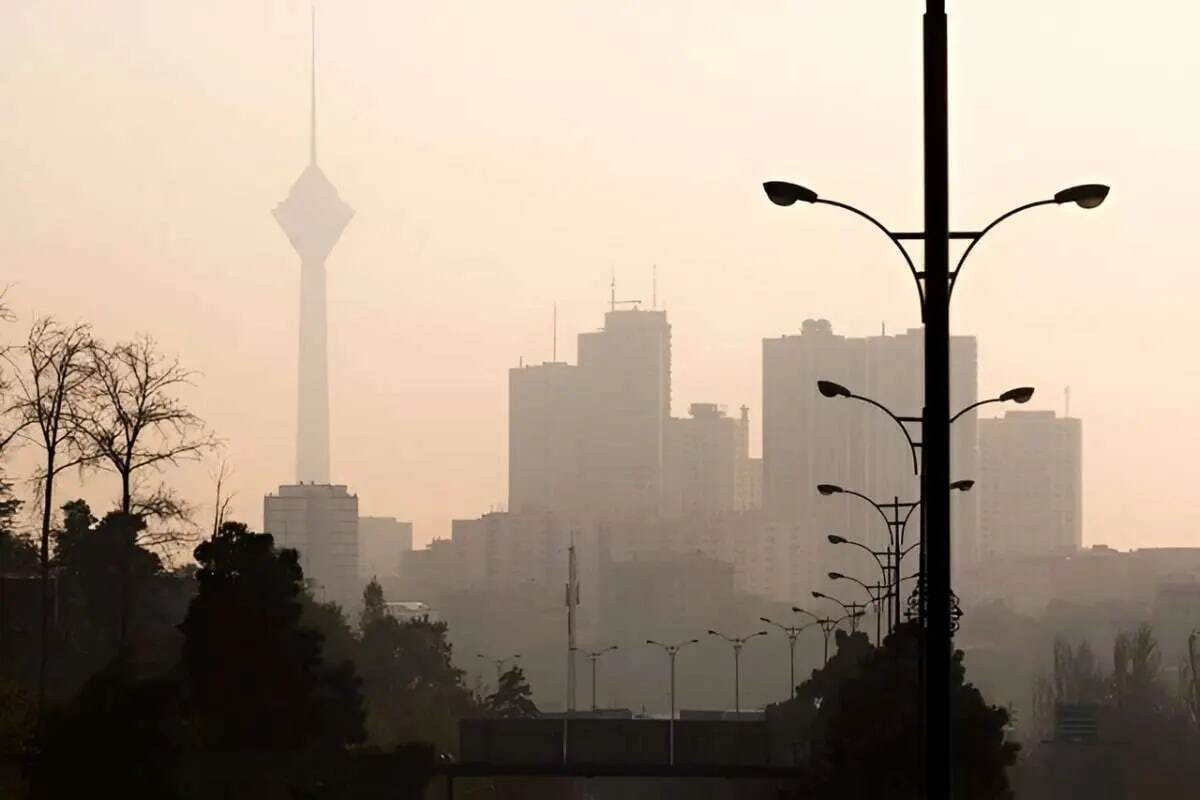 وضعیت بنفش آلودگی هوا در منطقه ۱۹ تهران وضعیت بنفش آلودگی هوا در منطقه ۱۹ تهران