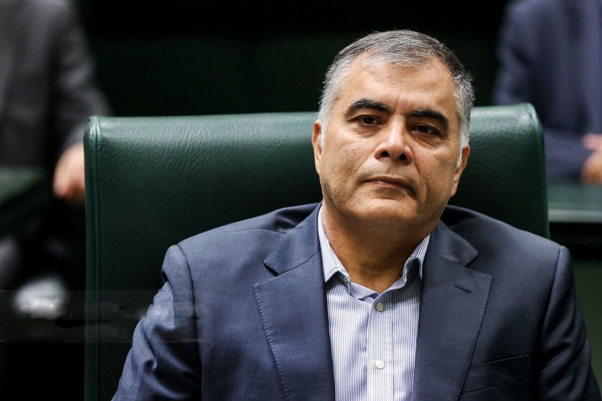 محمد پاک نژاد رئیس دورهای جدید اوپک کیست؟ محمد پاک نژاد رئیس دورهای جدید اوپک کیست؟