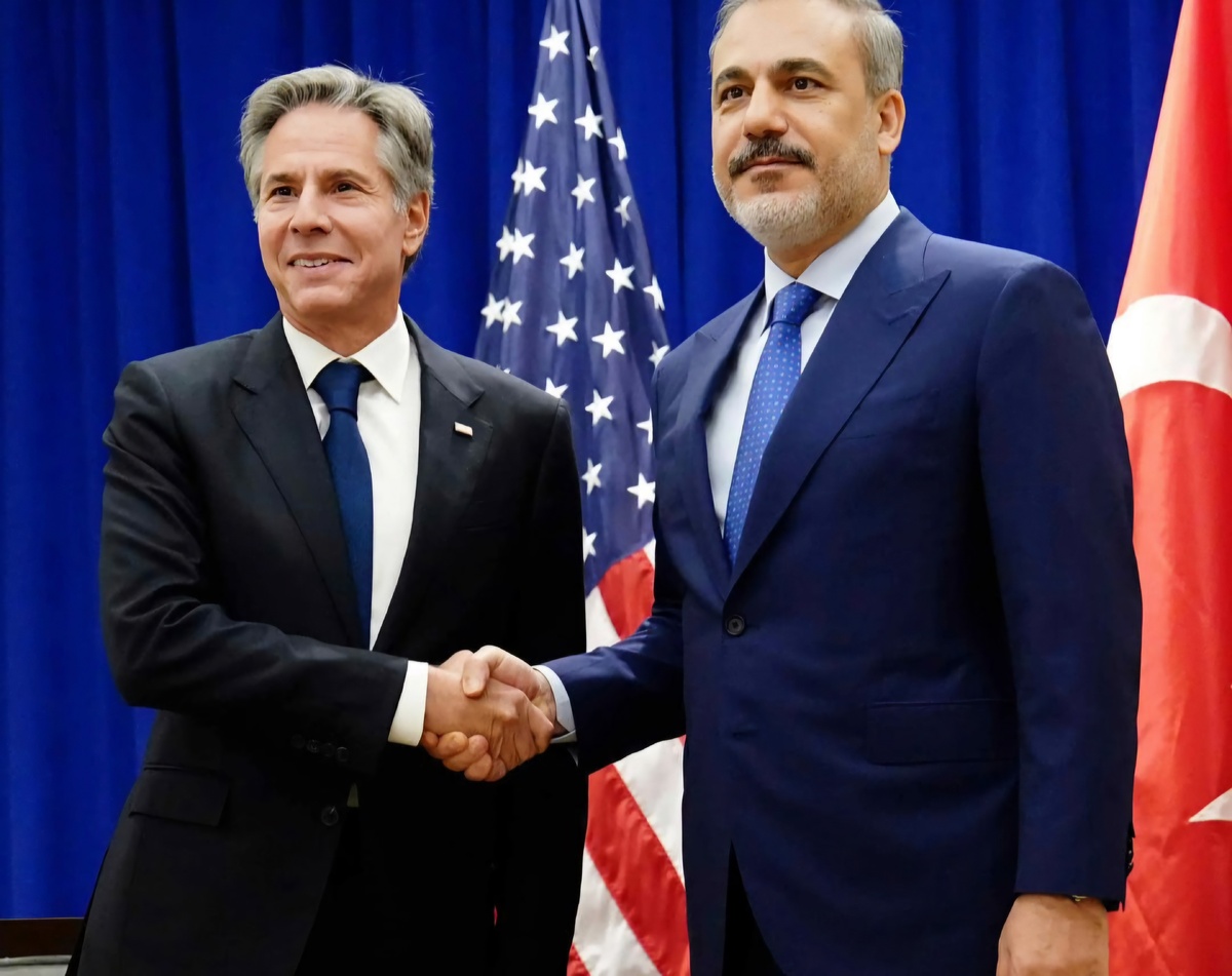 فیدان: اولویت ترکیه پایاندادن به داعش و پ.ک.ک در سوریه است فیدان: اولویت ترکیه پایاندادن به داعش و پ.ک.ک در سوریه است