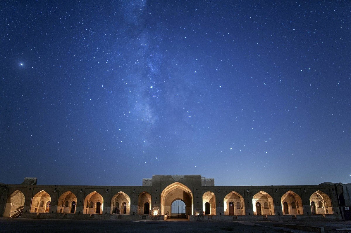 کاروانسرای کنسرت پرستو احمدی کجاست؟ + عکس کاروانسرای کنسرت پرستو احمدی کجاست؟ + عکس