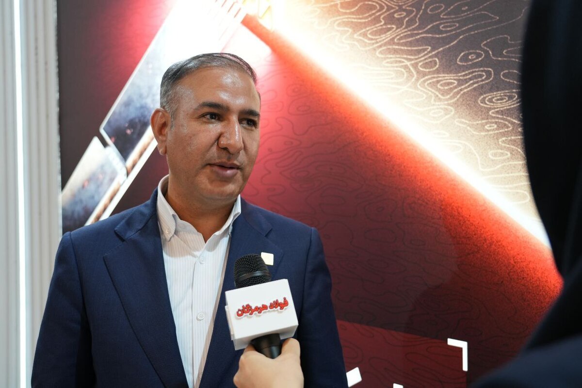 مدیر فروش و بازاریابی شرکت فولاد هرمزگان عنوان کرد: رضایت مشتری، کلید وفاداری و سودآوری در شرکت فولاد هرمزگان مدیر فروش و بازاریابی شرکت فولاد هرمزگان عنوان کرد: رضایت مشتری، کلید وفاداری و سودآوری در شرکت فولاد هرمزگان