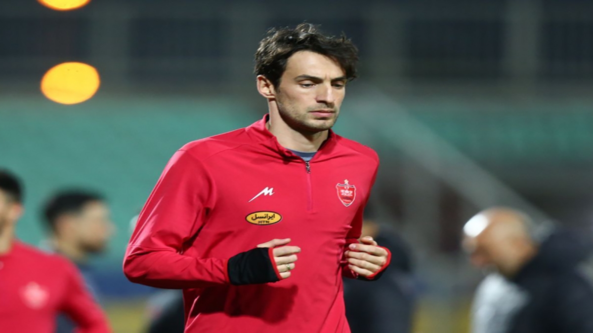 پیام مجازی عامل باخت پرسپولیس به سپاهان پیام مجازی عامل باخت پرسپولیس به سپاهان
