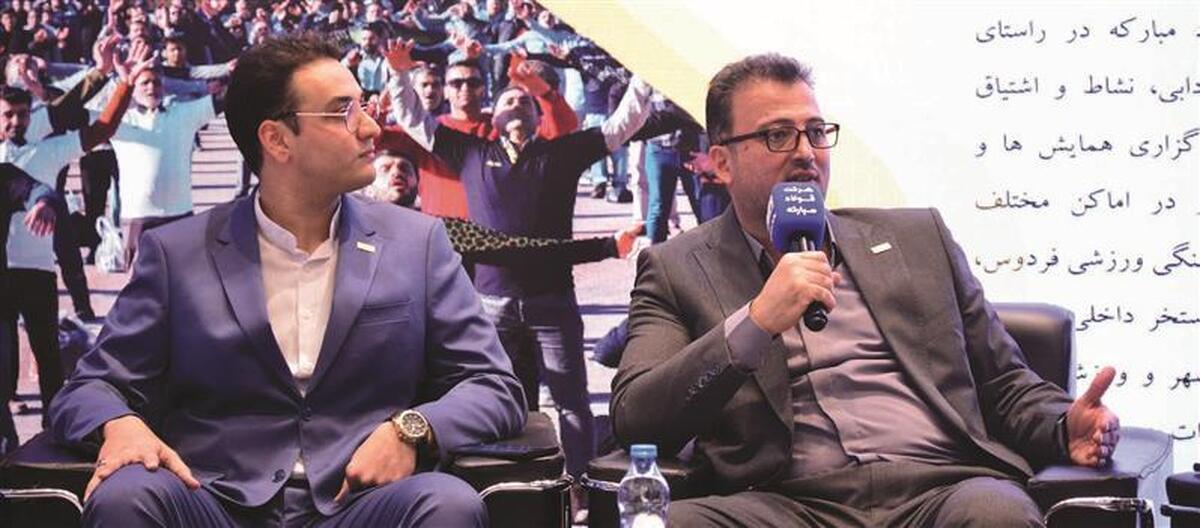 فعالیت ۴۰ تیم كارگری در فولاد مباركه فعالیت ۴۰ تیم كارگری در فولاد مباركه