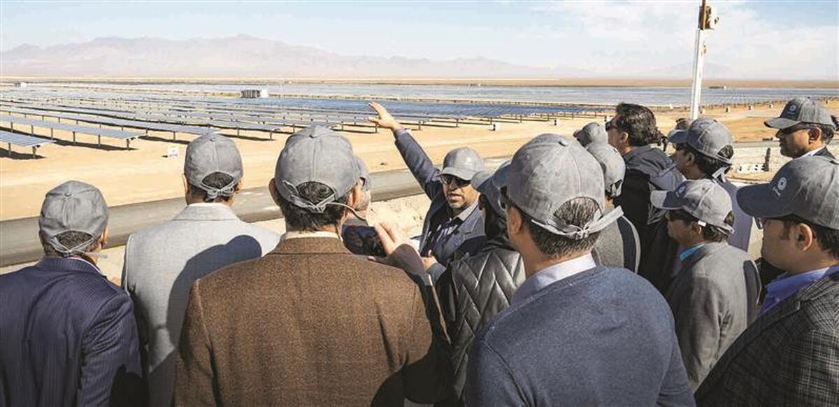 بومیسازی قطعات و تجهیزات نیروگاه خورشیدی؛ اولویت نیروگاه ۶۰۰ مگاواتی فولاد مباركه بومیسازی قطعات و تجهیزات نیروگاه خورشیدی؛ اولویت نیروگاه ۶۰۰ مگاواتی فولاد مباركه