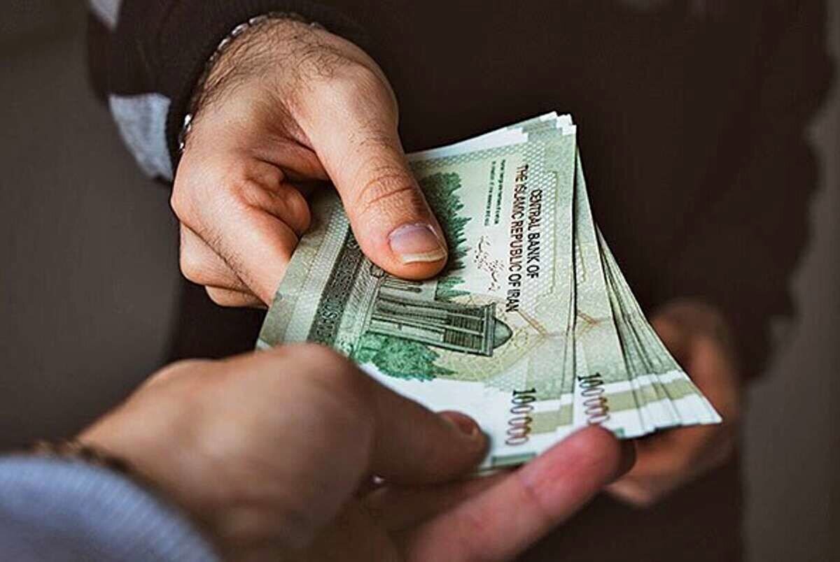 مبلغ افزایش حقوق کارگران در سال ۱۴۰۴ مشخص شد + جدول مبلغ افزایش حقوق کارگران در سال ۱۴۰۴ مشخص شد + جدول