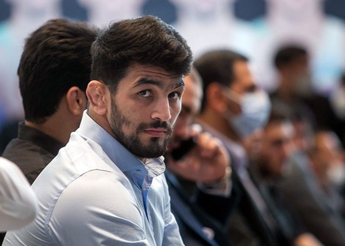عذرخواهی معاون دفتر رئیسجمهور از حسن یزدانی عذرخواهی معاون دفتر رئیسجمهور از حسن یزدانی
