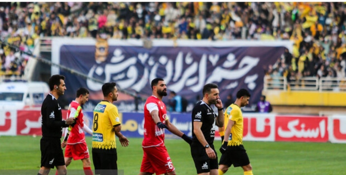 دو بازیکن پرسپولیس در خطر از دست دادن دیدار با خیبر دو بازیکن پرسپولیس در خطر از دست دادن دیدار با خیبر