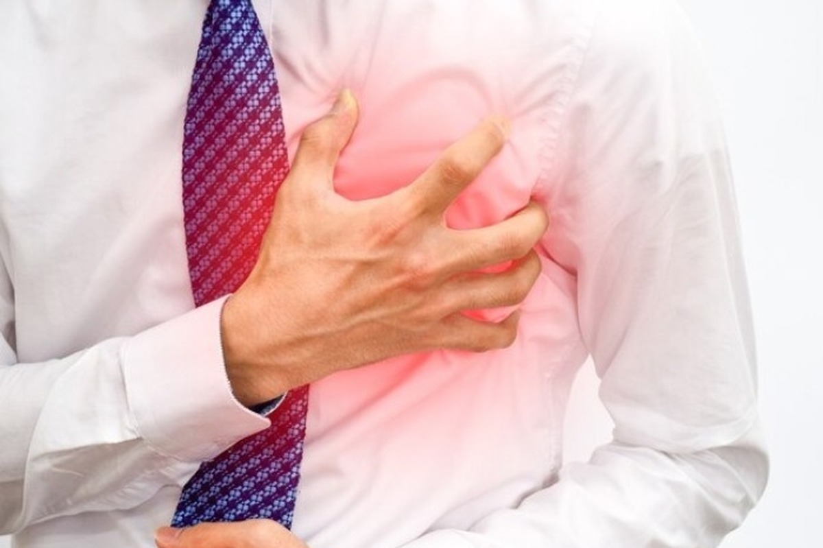 علائم جدی و هشدار دهنده حمله قلبی که نباید نادیده گرفته شوند علائم جدی و هشدار دهنده حمله قلبی که نباید نادیده گرفته شوند