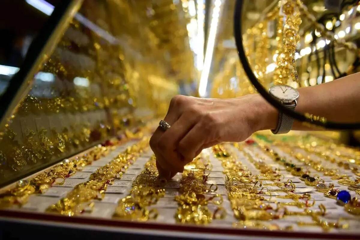 قیمت سکه و طلا امروز ۵ آذر ۱۴۰۳ + جدول قیمت سکه و طلا امروز ۵ آذر ۱۴۰۳ + جدول