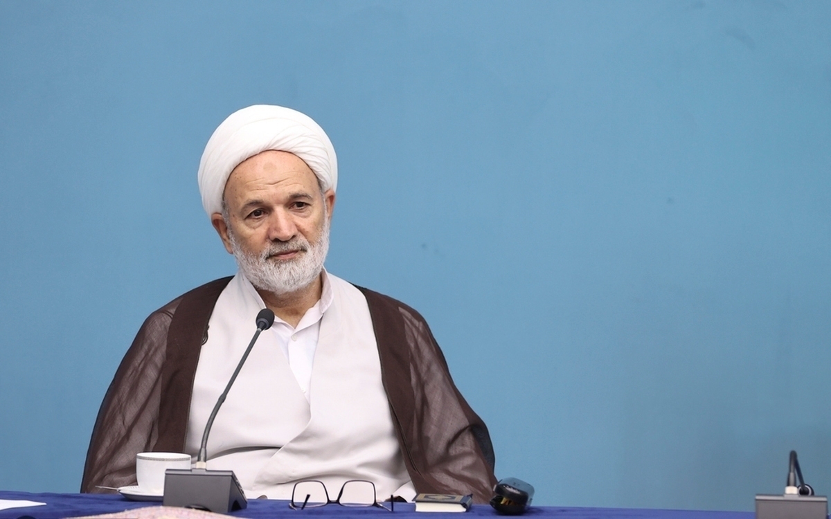 قاسم روانبخش: اگر قانون حجاب نباشد زنان عریان میشوند یا نیمه عریان! قاسم روانبخش: اگر قانون حجاب نباشد زنان عریان میشوند یا نیمه عریان!