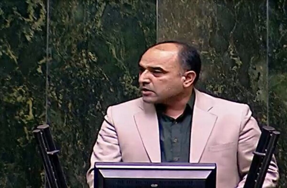طعنه نماینده مجلس به پزشکیان: در کدام موضوع مردم را با خود همراه ساختید؟ طعنه نماینده مجلس به پزشکیان: در کدام موضوع مردم را با خود همراه ساختید؟