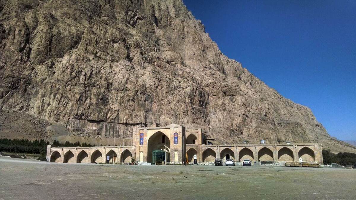 قیمت تور نوروزی / تور زمینی کرمانشاه نفری چقدر هزینه دارد؟ + جدول قیمت تور نوروزی / تور زمینی کرمانشاه نفری چقدر هزینه دارد؟ + جدول