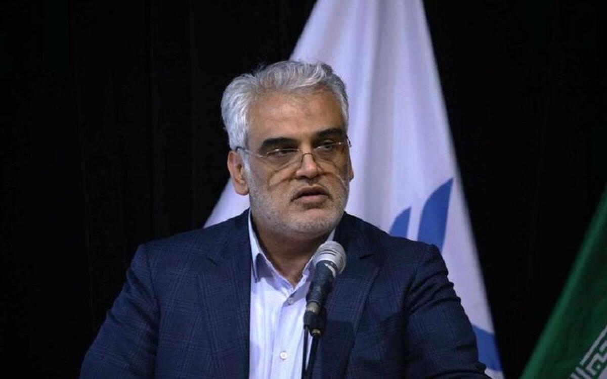 استفاده از موبایل در جلسات امتحان آزاد شود! استفاده از موبایل در جلسات امتحان آزاد شود!