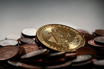 آخرین وضعیت بازار رمزارز‌ها در جهان/ ذخیره بیت‌کوین بلک‌راک همچنان صعودی می‌شود