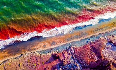 گردشگرنماها خاک جزیزه هرمز را به تاراج بردند