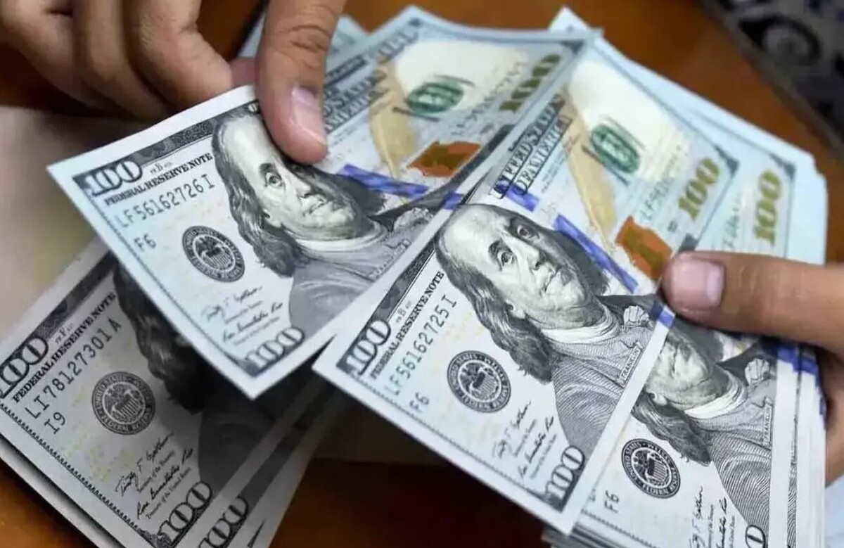 سقوط تاریخی قیمت دلار امروز ۲۴ فروردین ۱۴۰۴ / قیمت دلار بازار آزاد ۲۲ هزار تومان ریخت! سقوط تاریخی قیمت دلار امروز ۲۴ فروردین ۱۴۰۴ / قیمت دلار بازار آزاد ۲۲ هزار تومان ریخت!