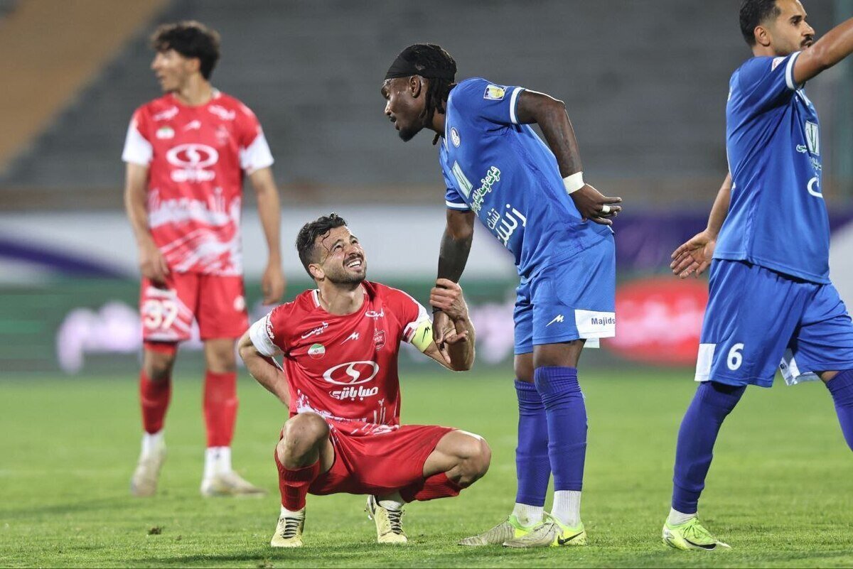 ستاره پرسپولیس با کارتال توافق کرد
