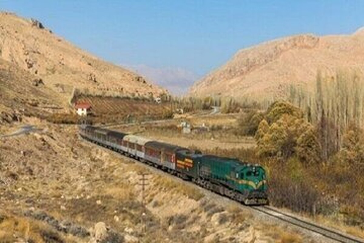 قطار تهران - ارومیه از ریل خارج شد+ جزئیات قطار تهران - ارومیه از ریل خارج شد+ جزئیات