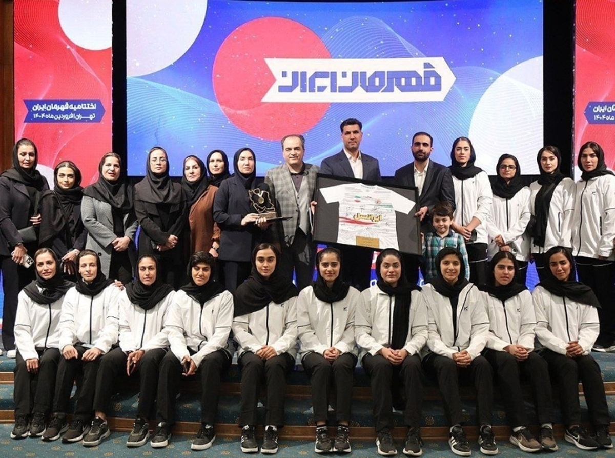 درخشش بانوان هندبالیست ایران با حمایت ایرانسل در حضور رئیسجمهوری درخشش بانوان هندبالیست ایران با حمایت ایرانسل در حضور رئیسجمهوری
