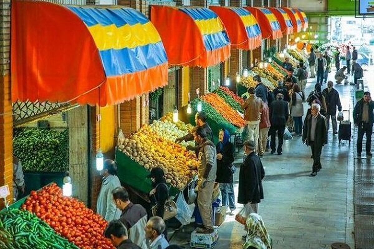 عرضه سیبزمینی بهاره در میادین میوه و ترهبار/ قیمت جدید سیبزمینی اعلام شد عرضه سیبزمینی بهاره در میادین میوه و ترهبار/ قیمت جدید سیبزمینی اعلام شد