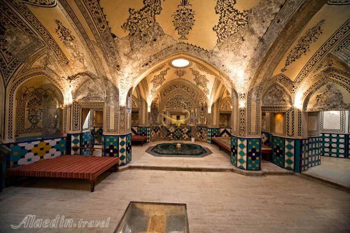 تفکیک جنسیتی گردشگران در کاشان! تفکیک جنسیتی گردشگران در کاشان!