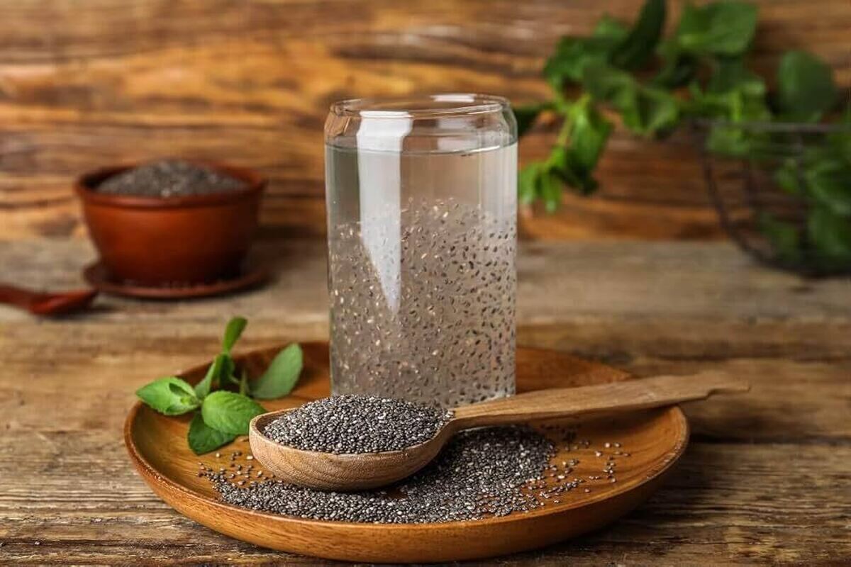 اگر برای لاغری دانه چیا مصرف میکنید از خطرات آن باخبر شوید اگر برای لاغری دانه چیا مصرف میکنید از خطرات آن باخبر شوید