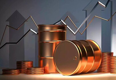 قیمت جهانی نفت امروز دوشنبه ۱ دی ۱۴۰۴ / افزایش مختصر قیمت‌ها در پی تنش‌های ژئوپلیتیک