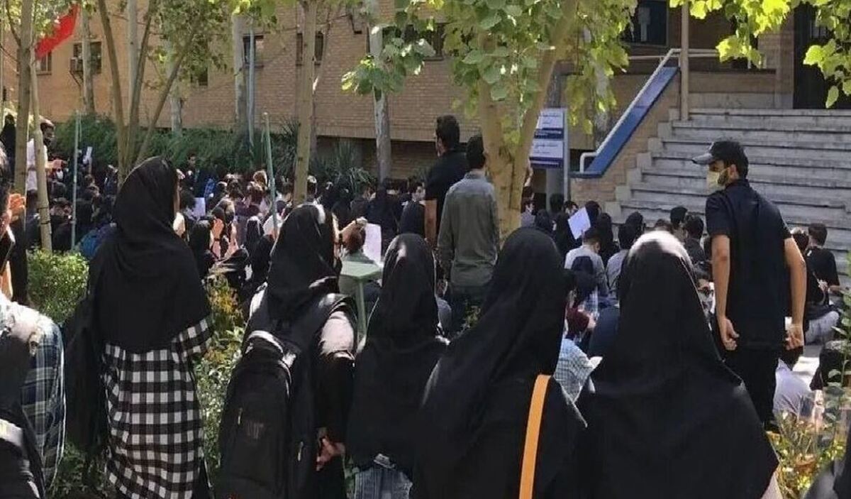 فوری / آخرین اخبار از سرنوشت دانشجویان دستگیر شده در اعتراضات دیروز