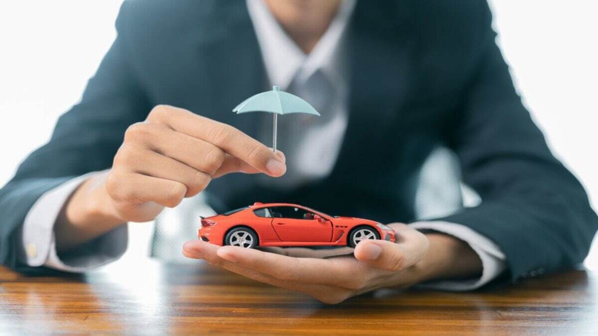 تغییرات جدید قانون صدور بیمه شخص ثالث ۱۴۰۴ / افزایش هزینه بیمه شخص ثالث این رانندگان تصویب شد